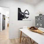 Sustraia - Local Rentss