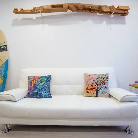 Apartment Sustraia - Local Rentss *